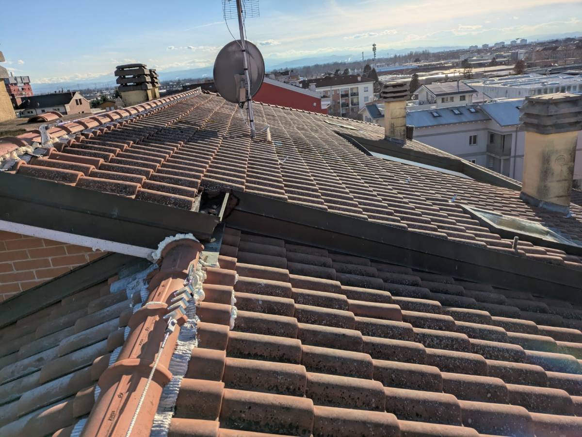 Dispositivi anticaduta Sicurpal in corte condominiale